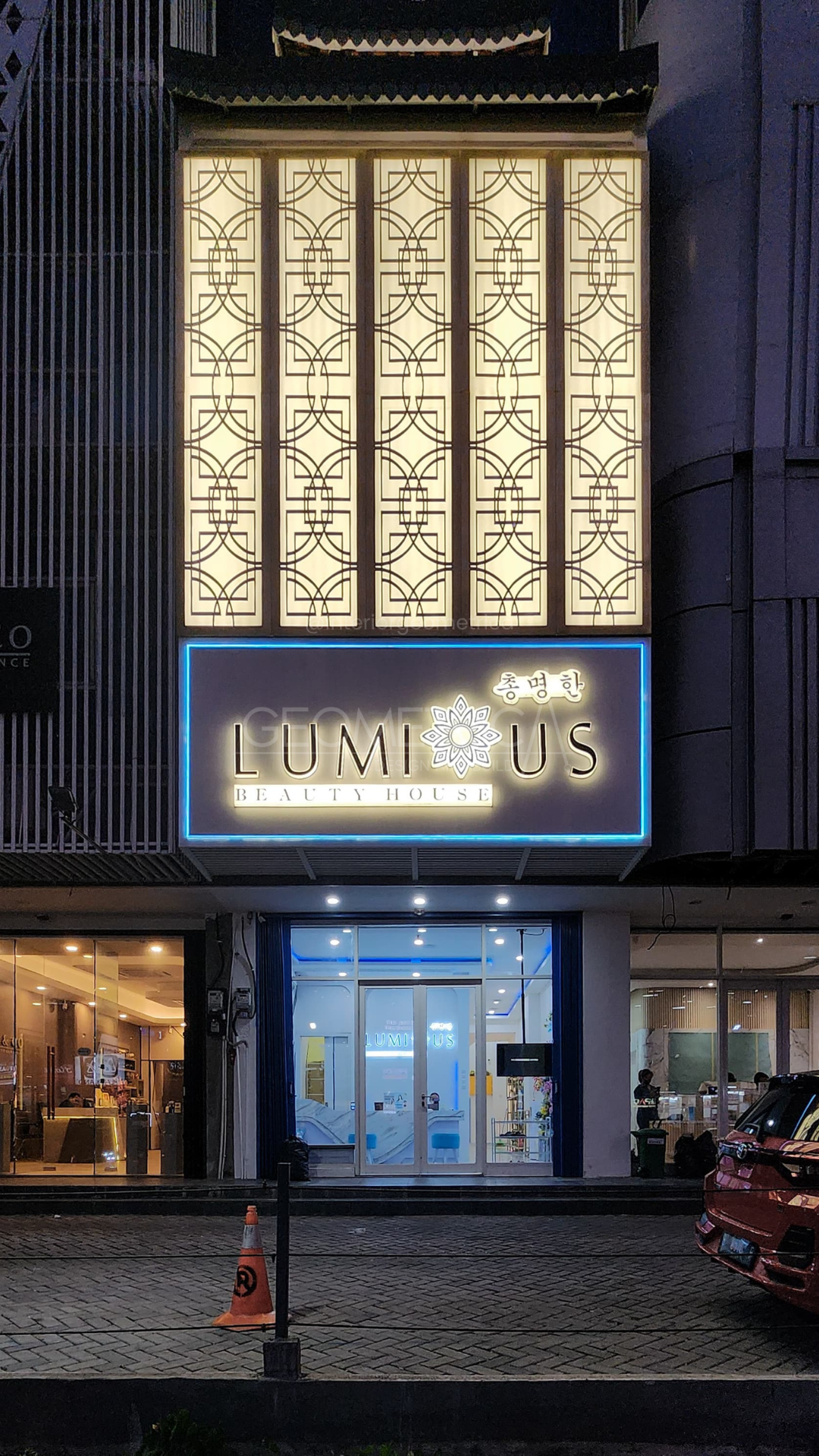 Lumious PIK (3)